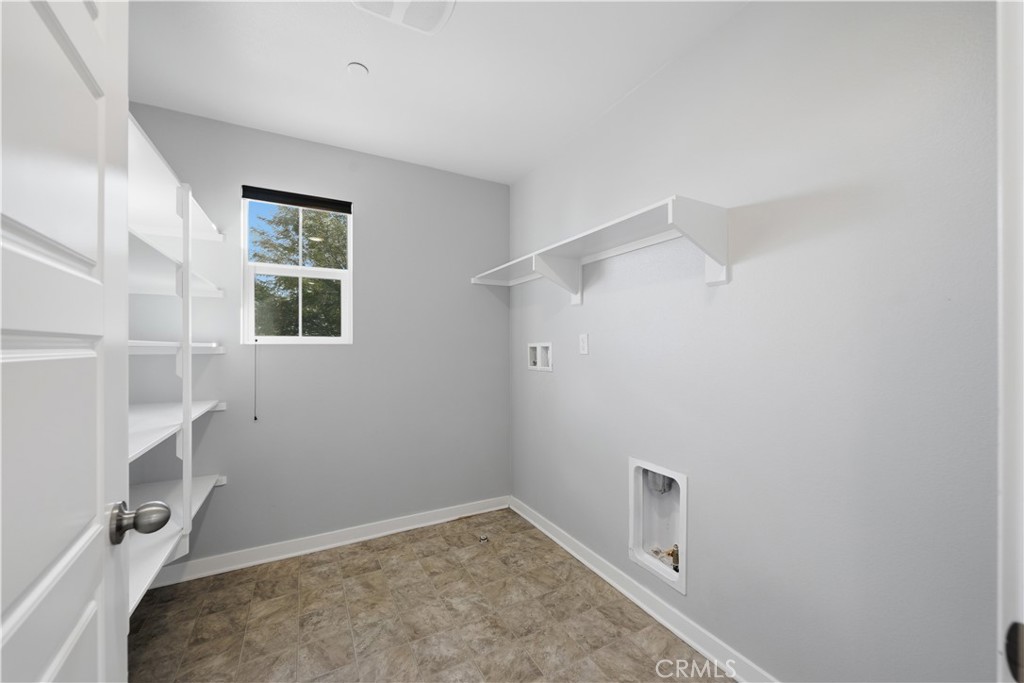 34579 Candlestick Circle