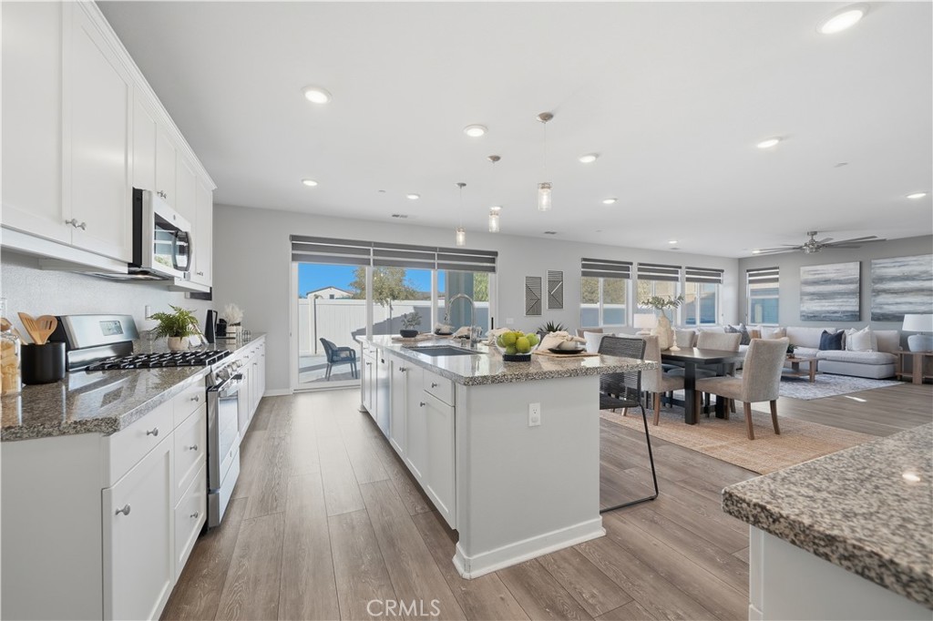 34579 Candlestick Circle