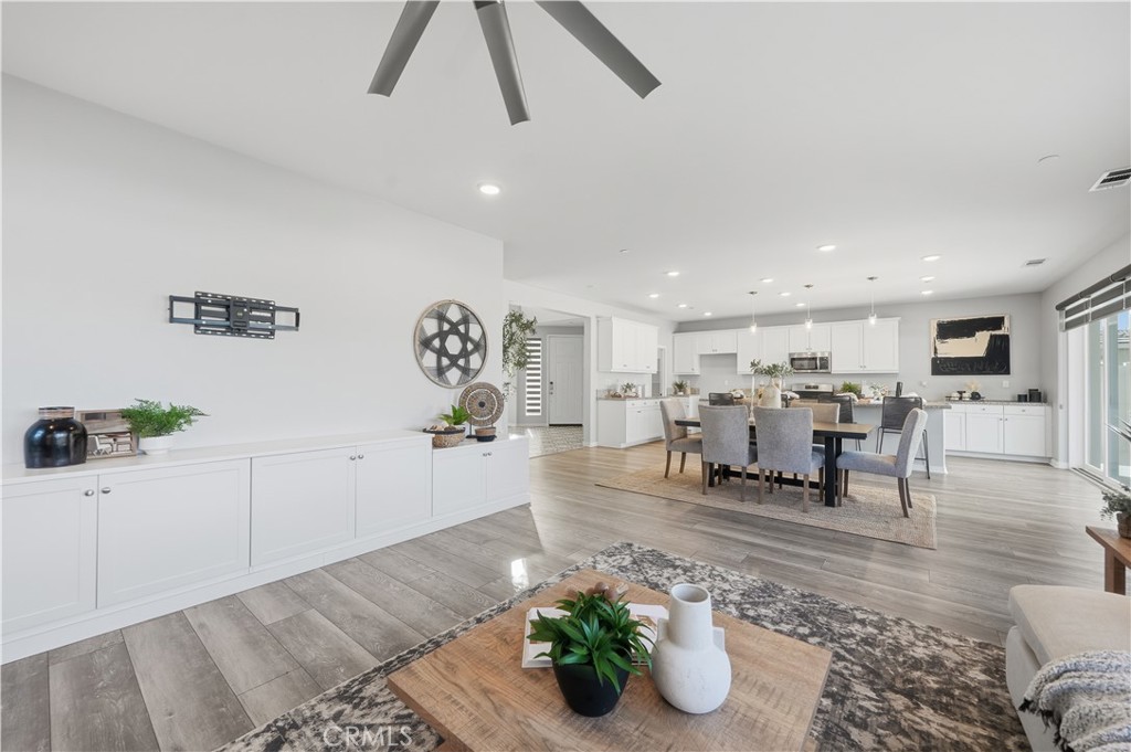 34579 Candlestick Circle