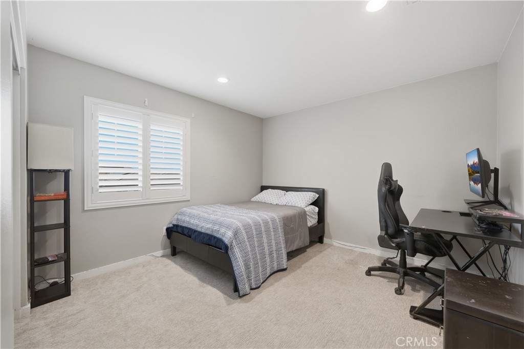 28413 N Heather Green