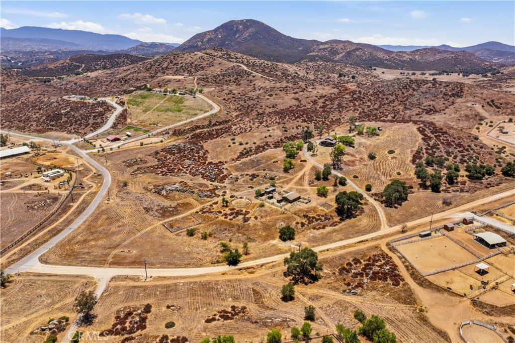37475 Crown Valley