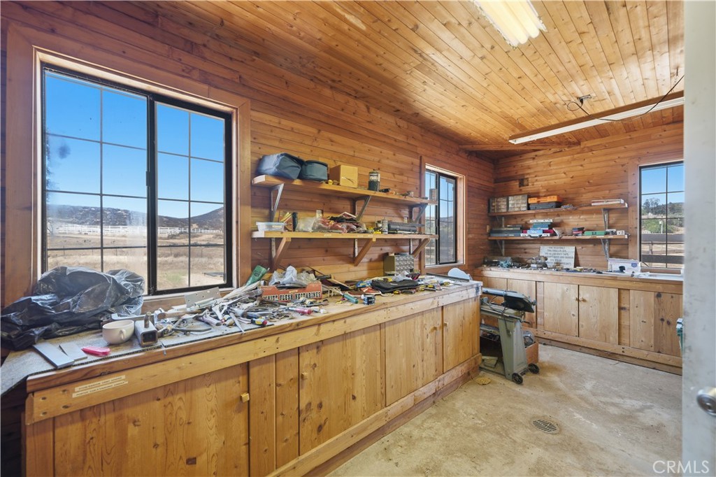 37475 Crown Valley
