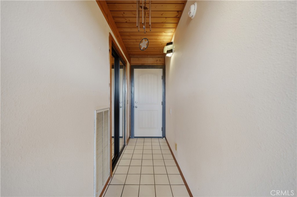 37475 Crown Valley
