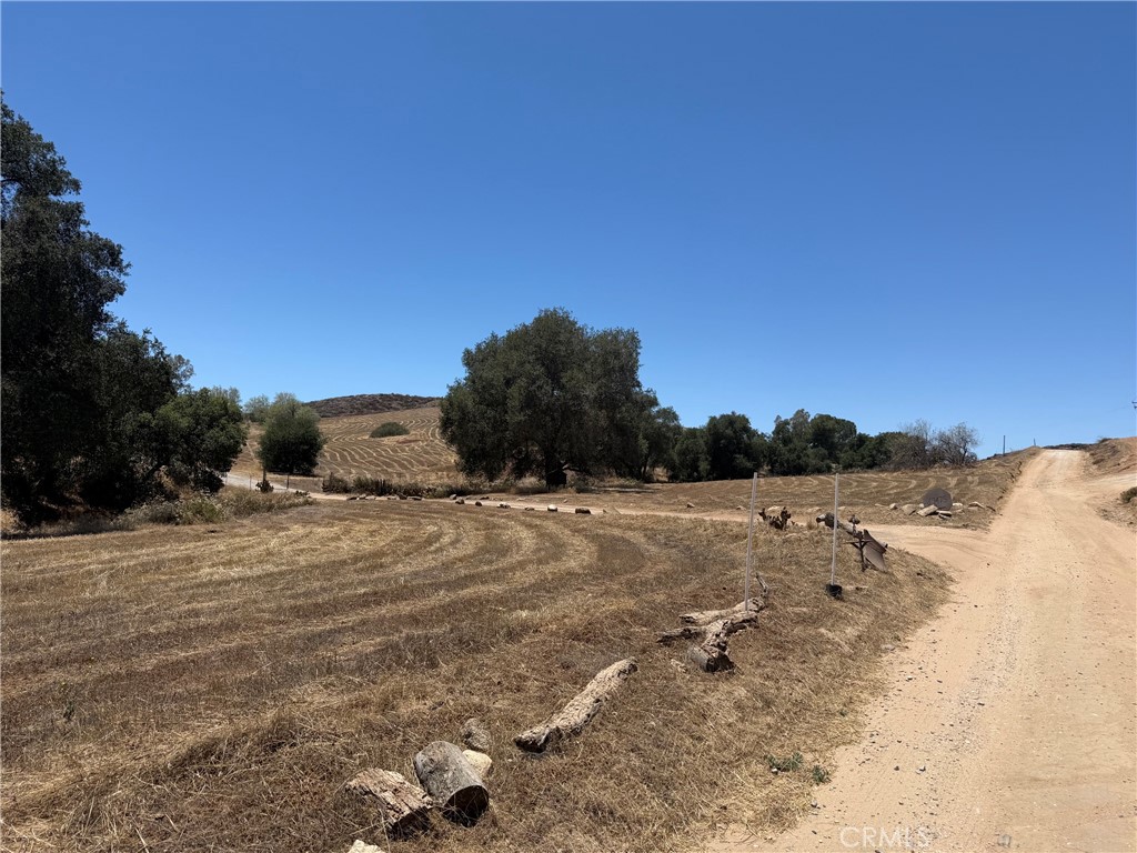 37475 Crown Valley