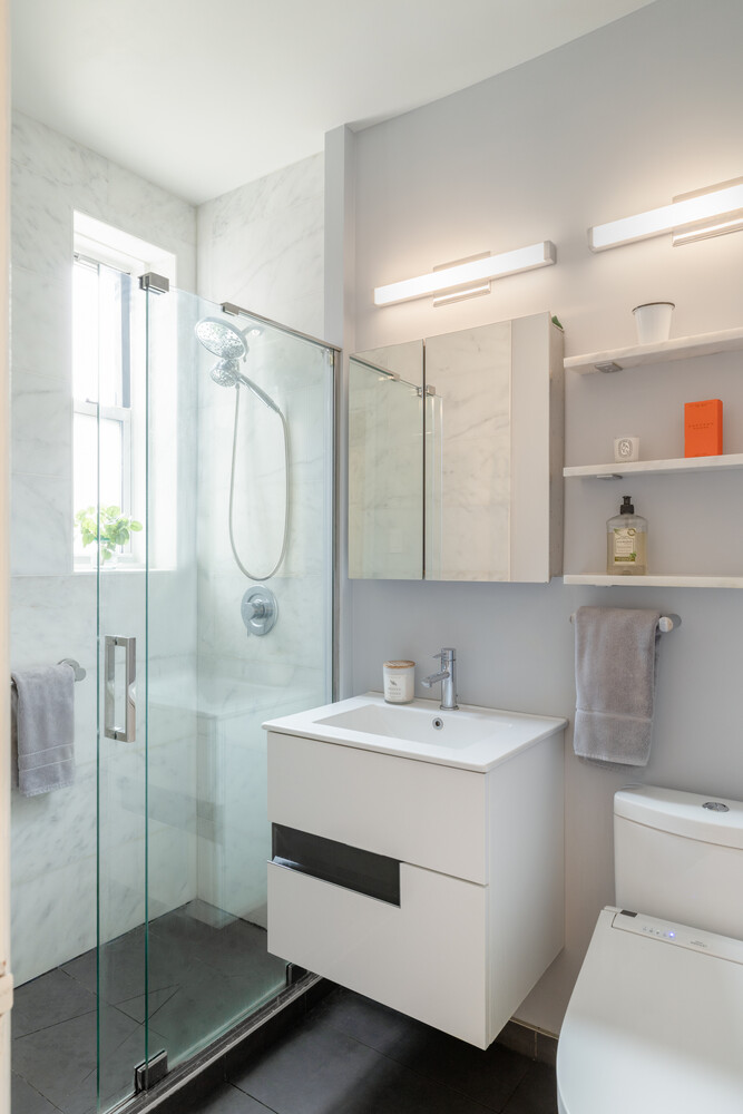 310 W 55TH Street 2D
