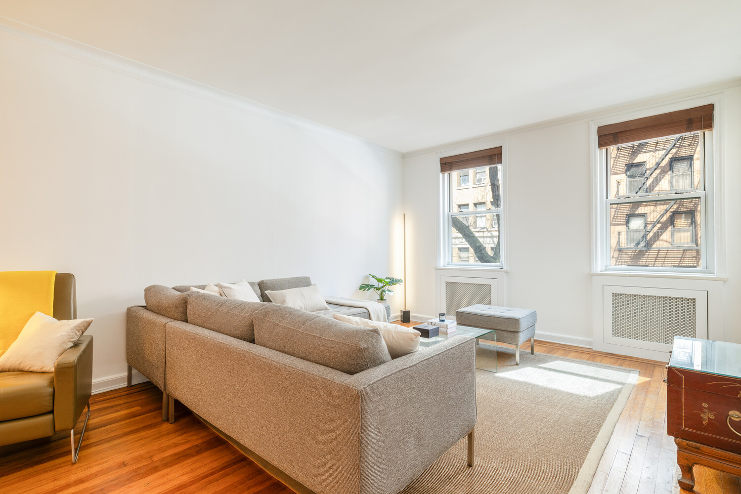 310 W 55TH Street 2D