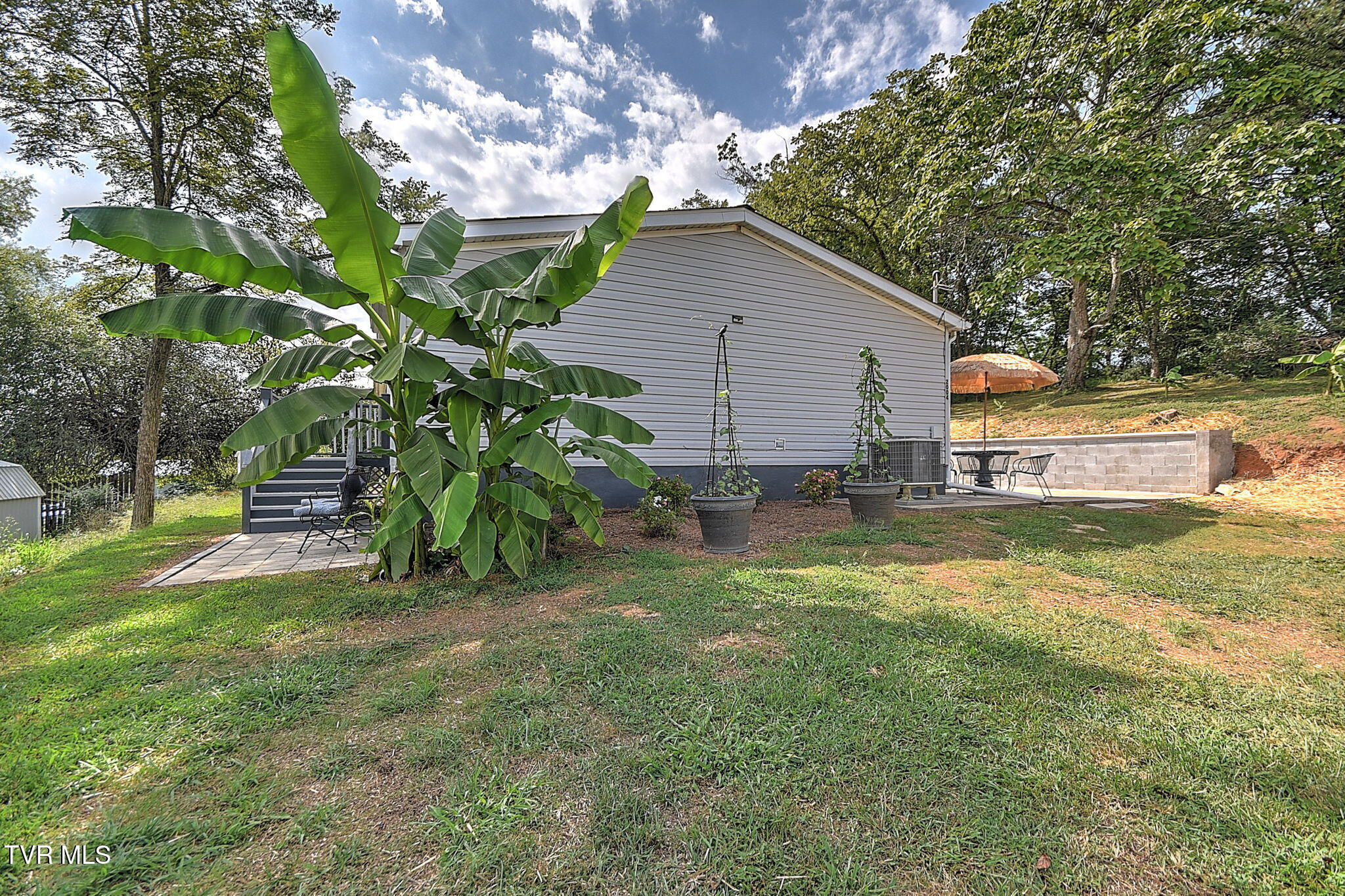 2004 Sweetbriar Road