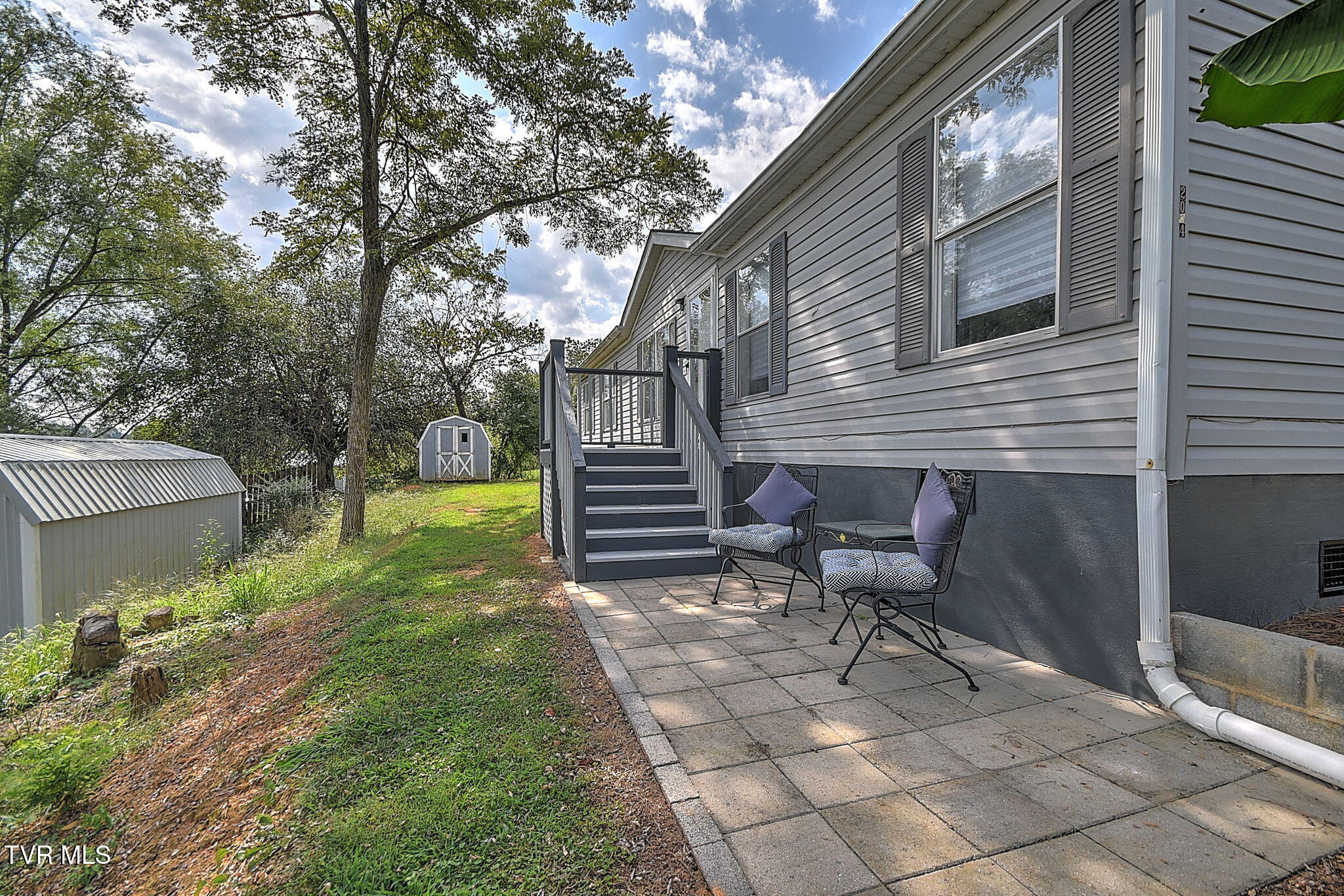 2004 Sweetbriar Road