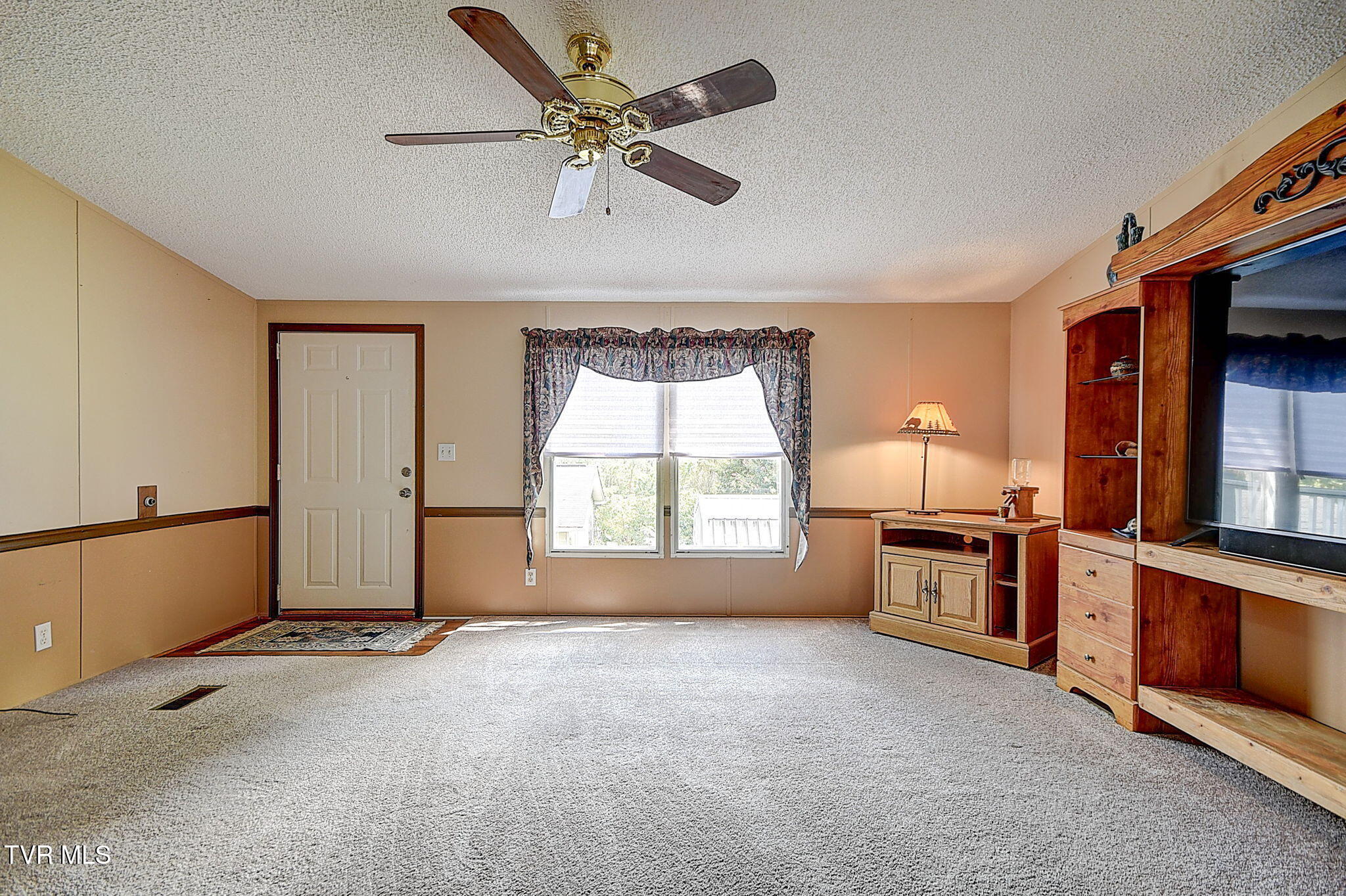 2004 Sweetbriar Road
