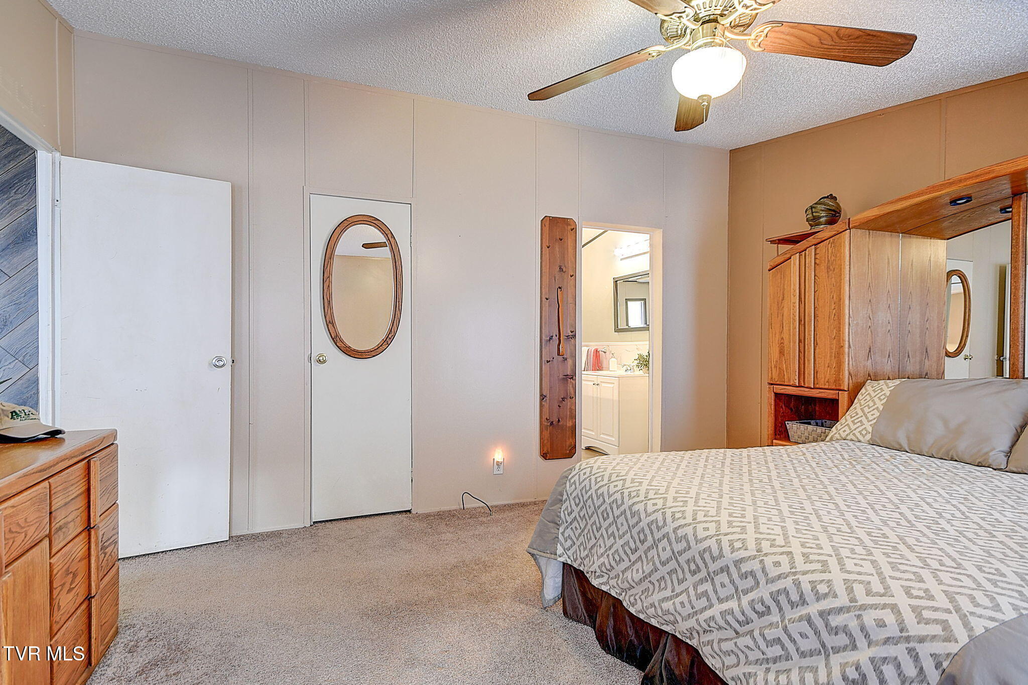 2004 Sweetbriar Road