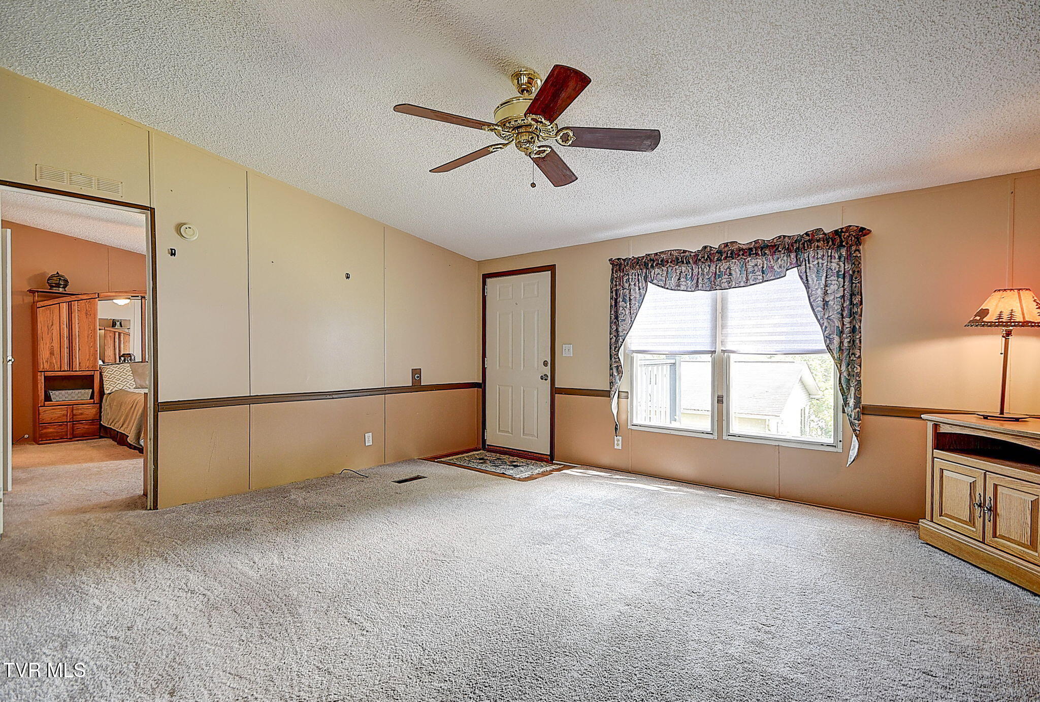 2004 Sweetbriar Road