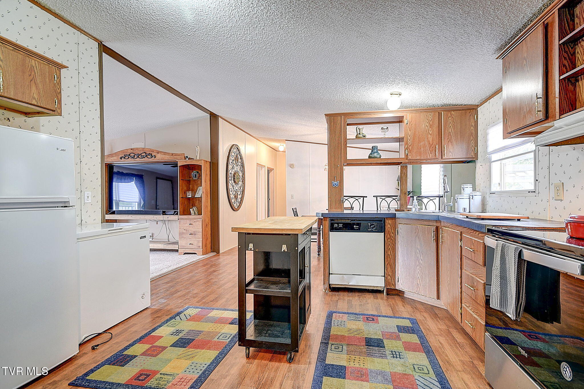 2004 Sweetbriar Road