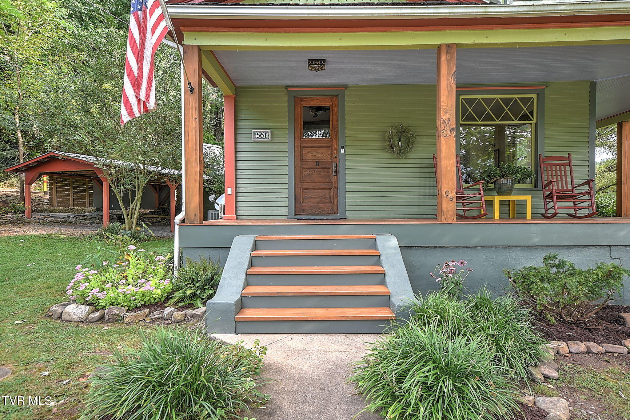 561 Clifton Street