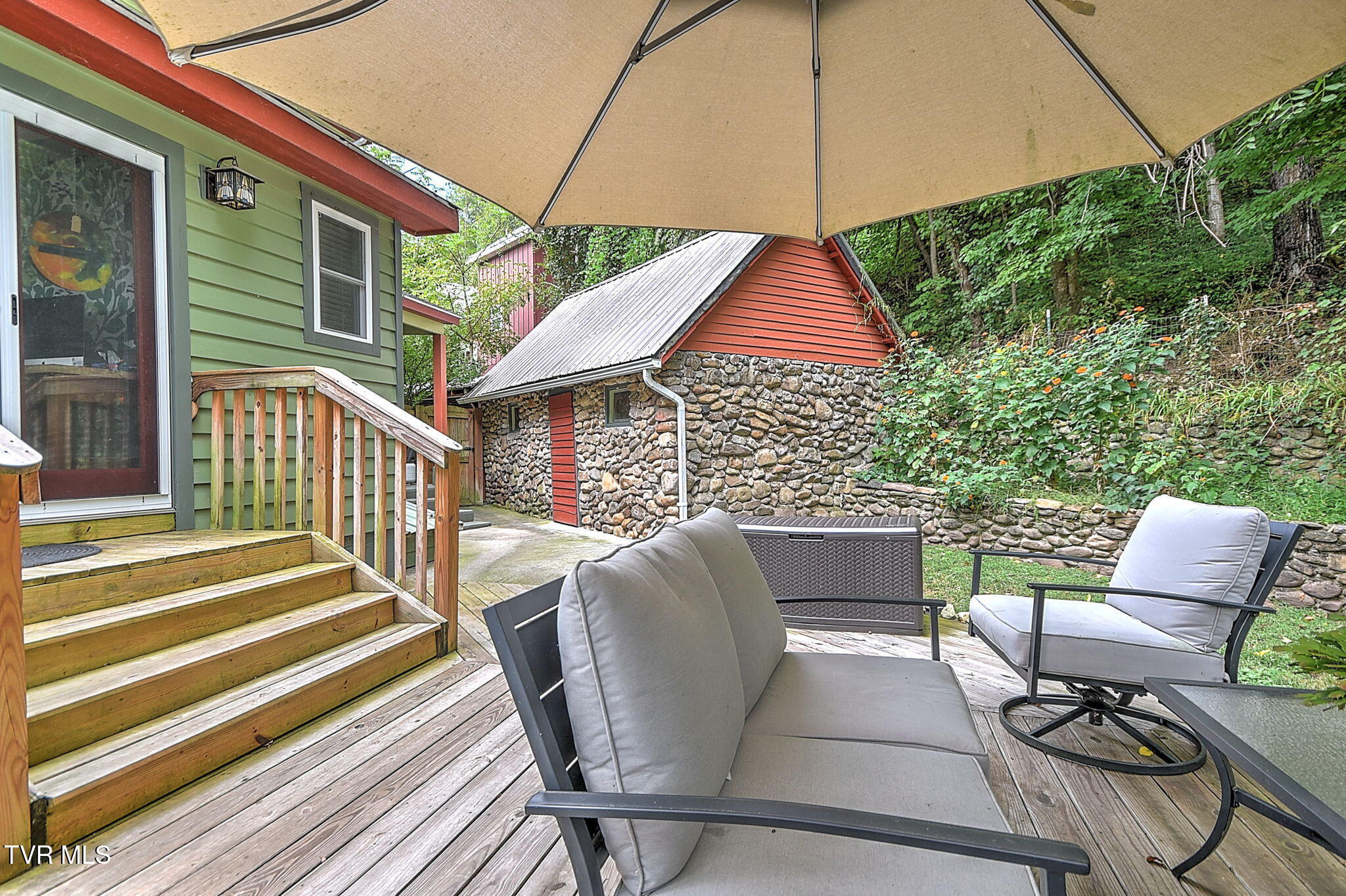561 Clifton Street