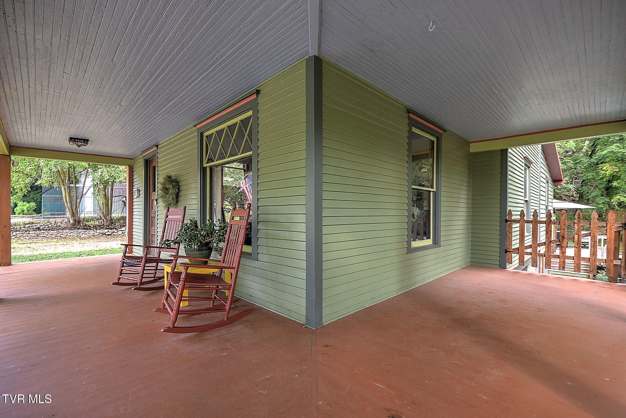 561 Clifton Street