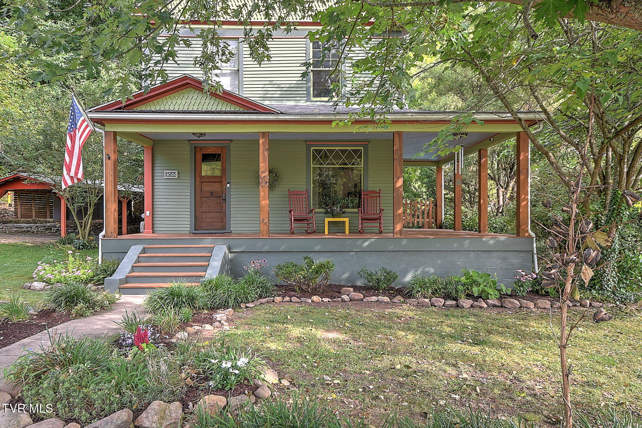 561 Clifton Street