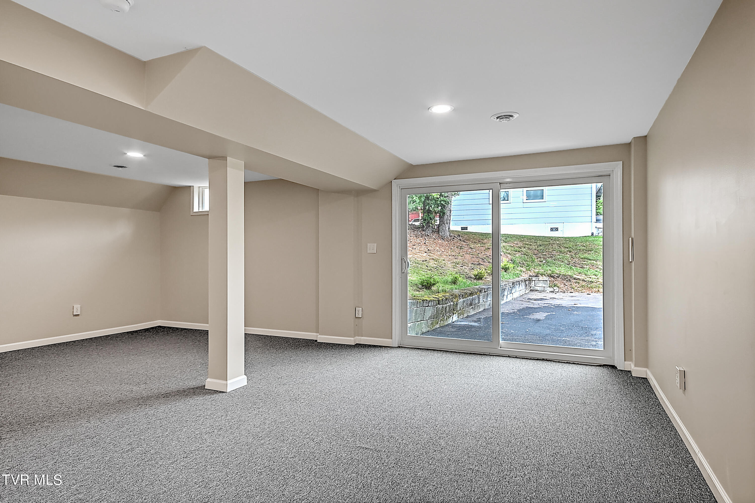 15498 Industrial Park Road
