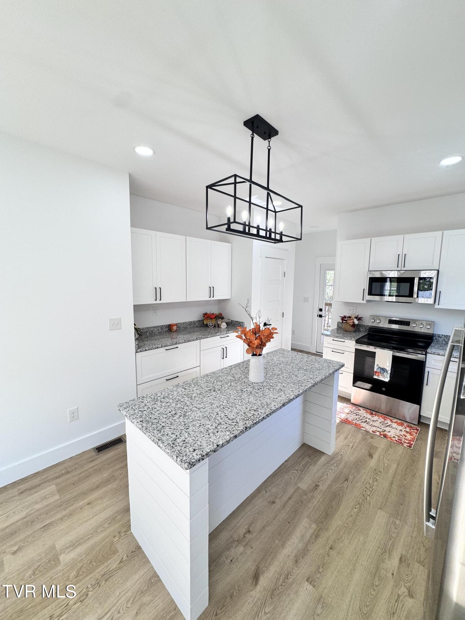 1612 East Millard Street