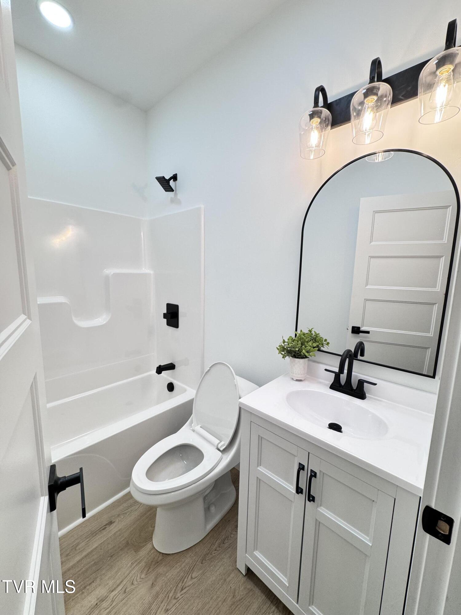 1612 East Millard Street