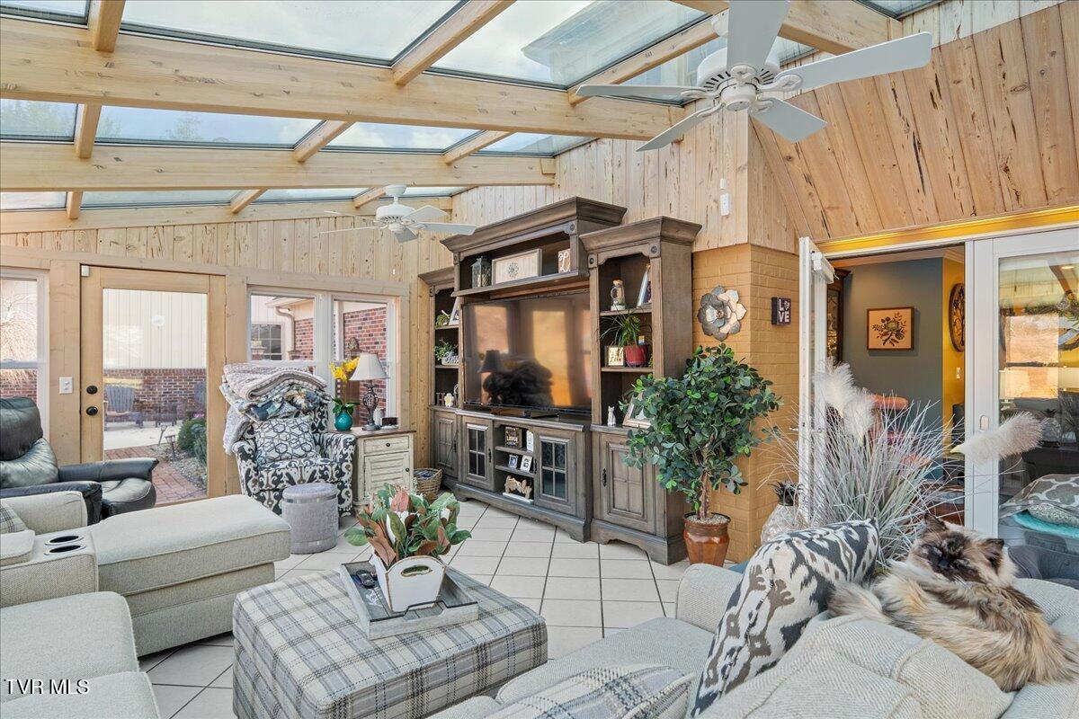 61 Fairway Drive