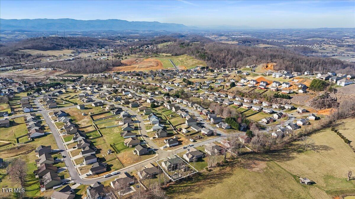1527 Meadow Creek Lane