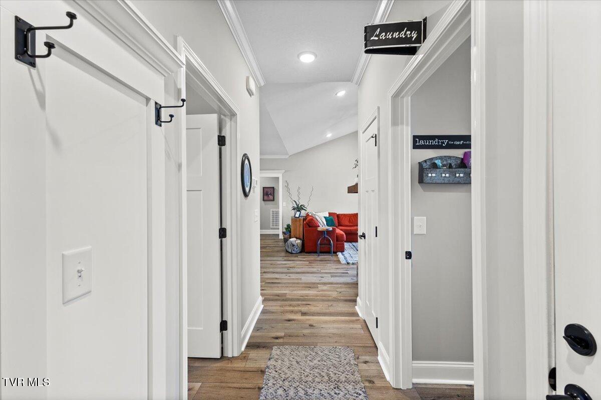 1527 Meadow Creek Lane