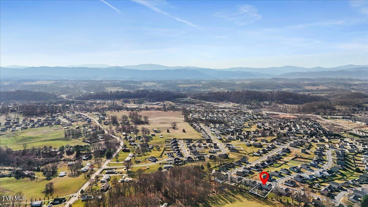 1527 Meadow Creek Lane