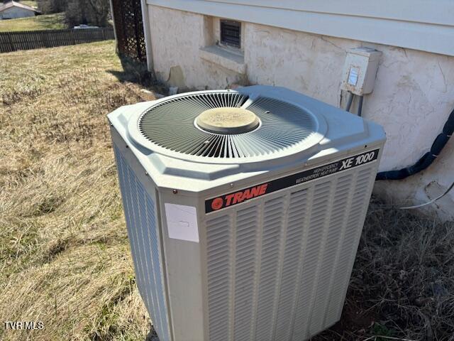 300 East Cedar Street