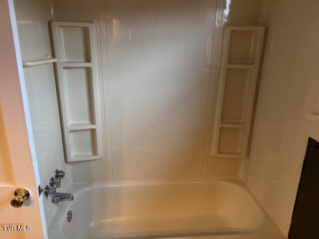 300 East Cedar Street