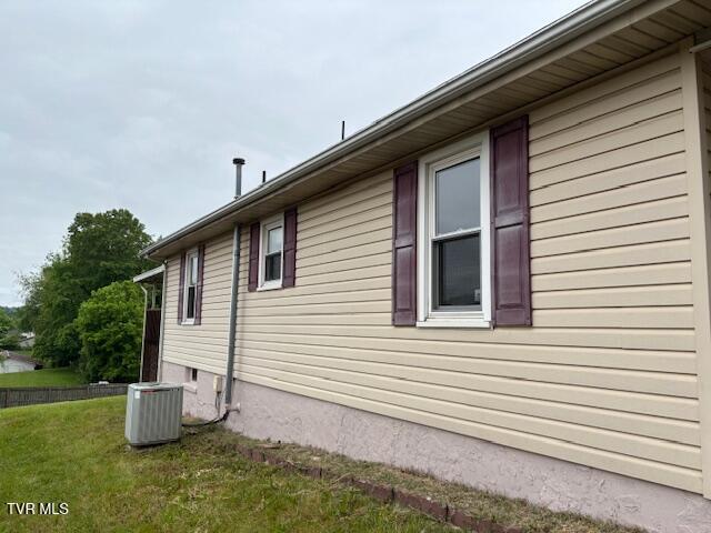 300 East Cedar Street