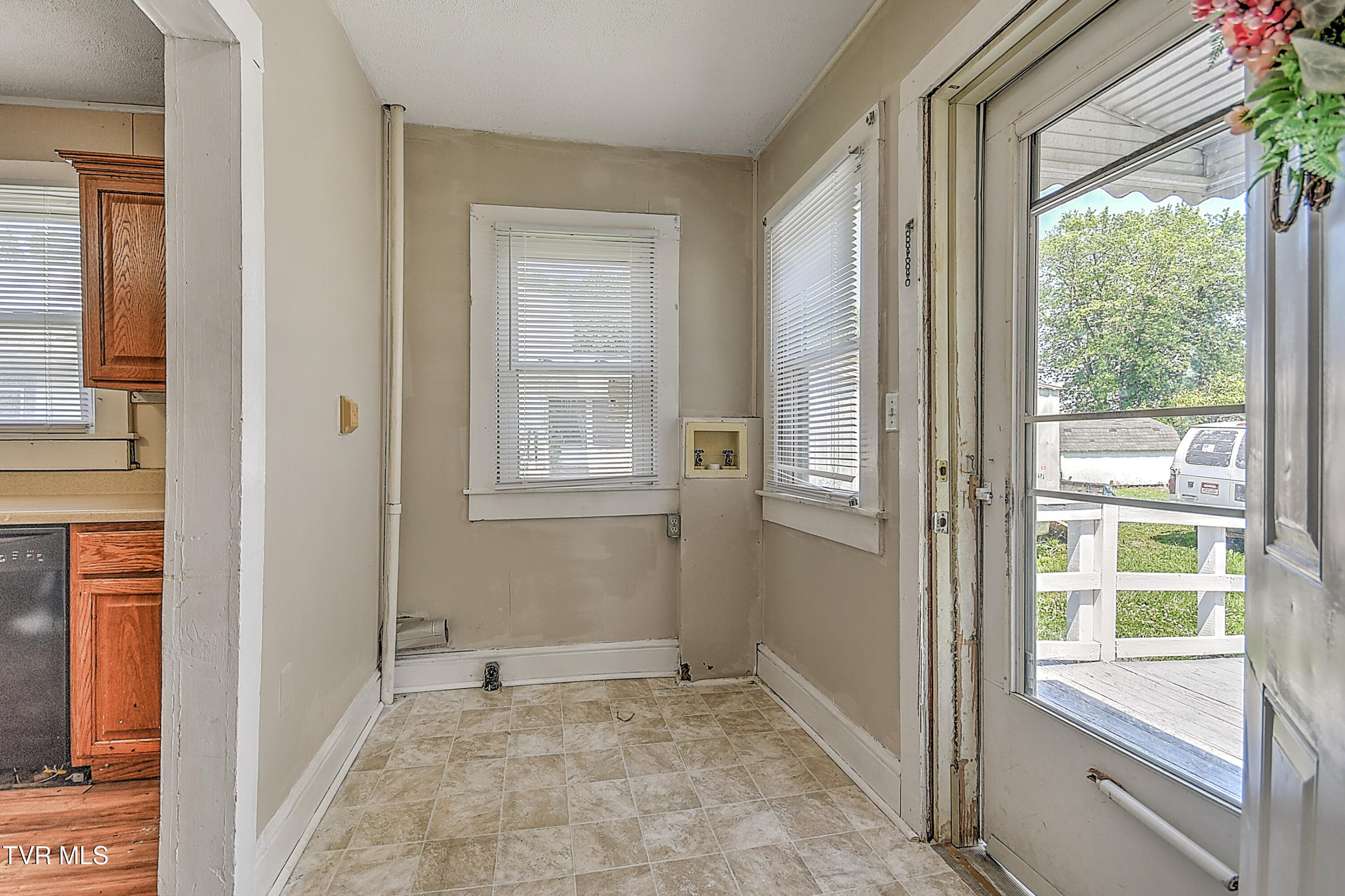 1725 Highland Street