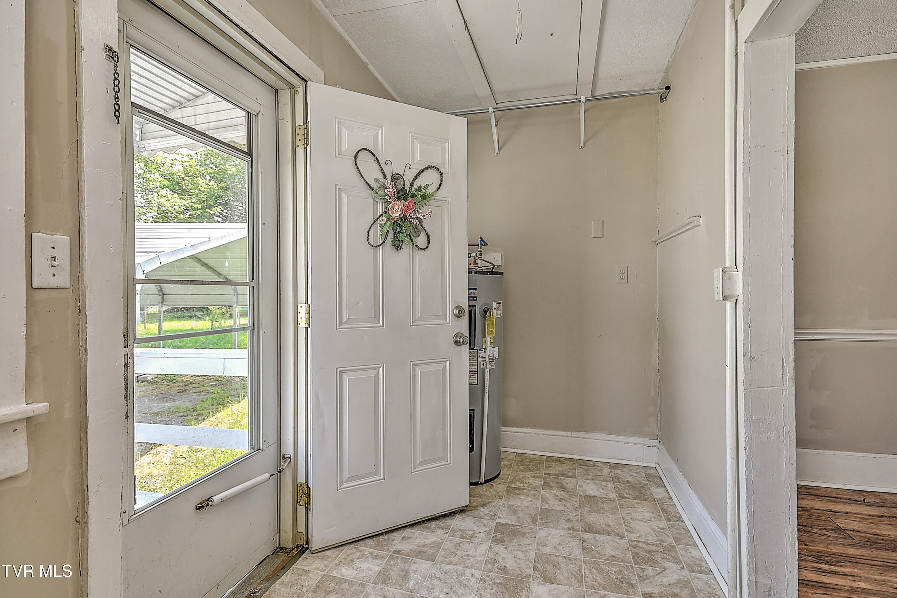 1725 Highland Street