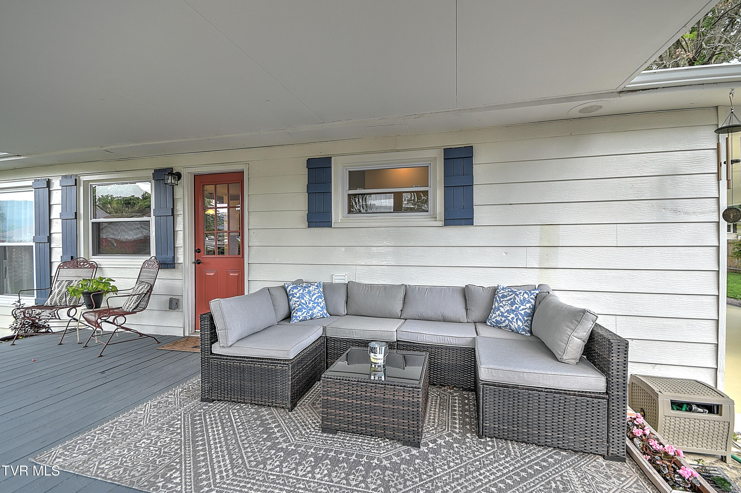 315 Liberty Avenue