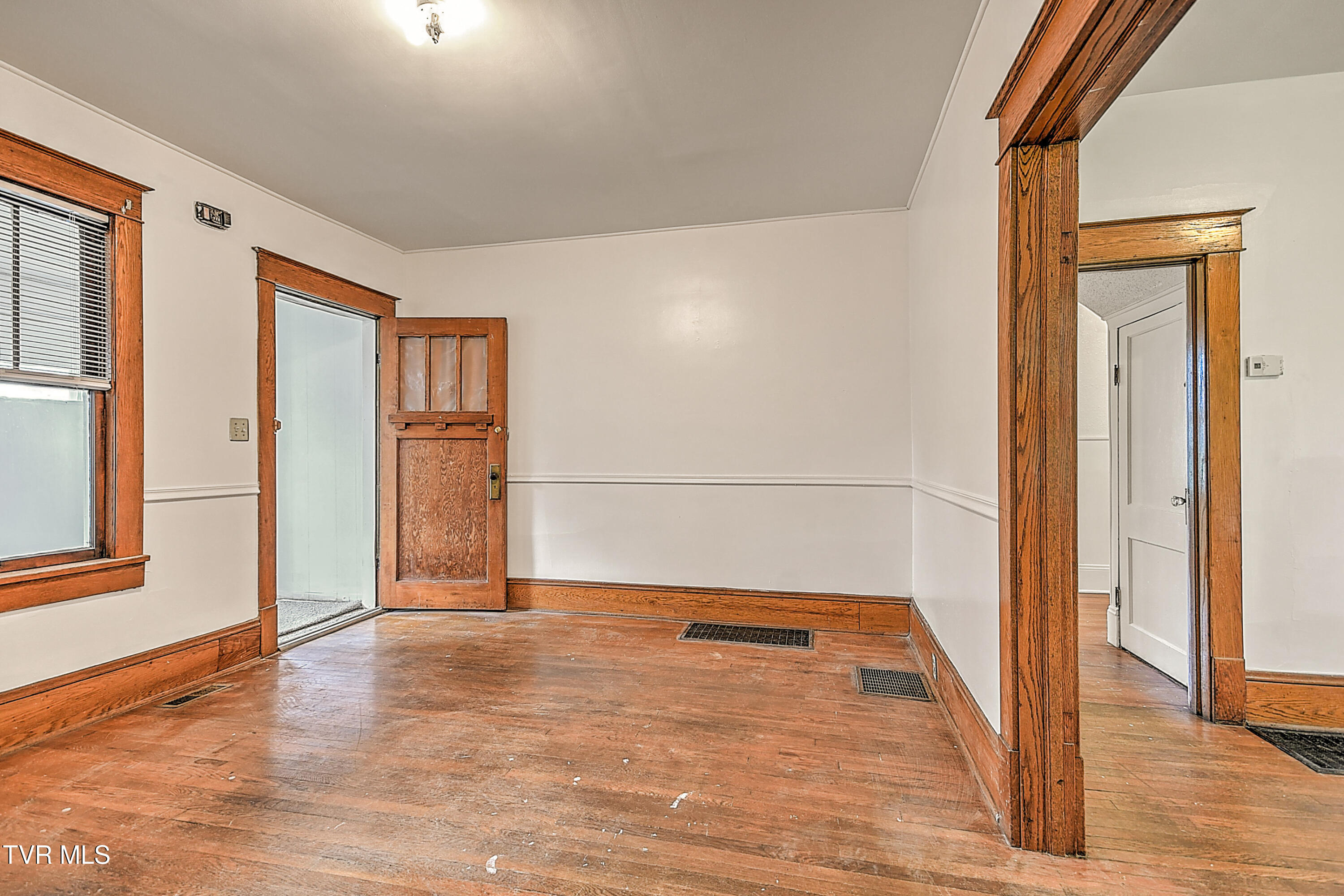 1149 Moorland Avenue