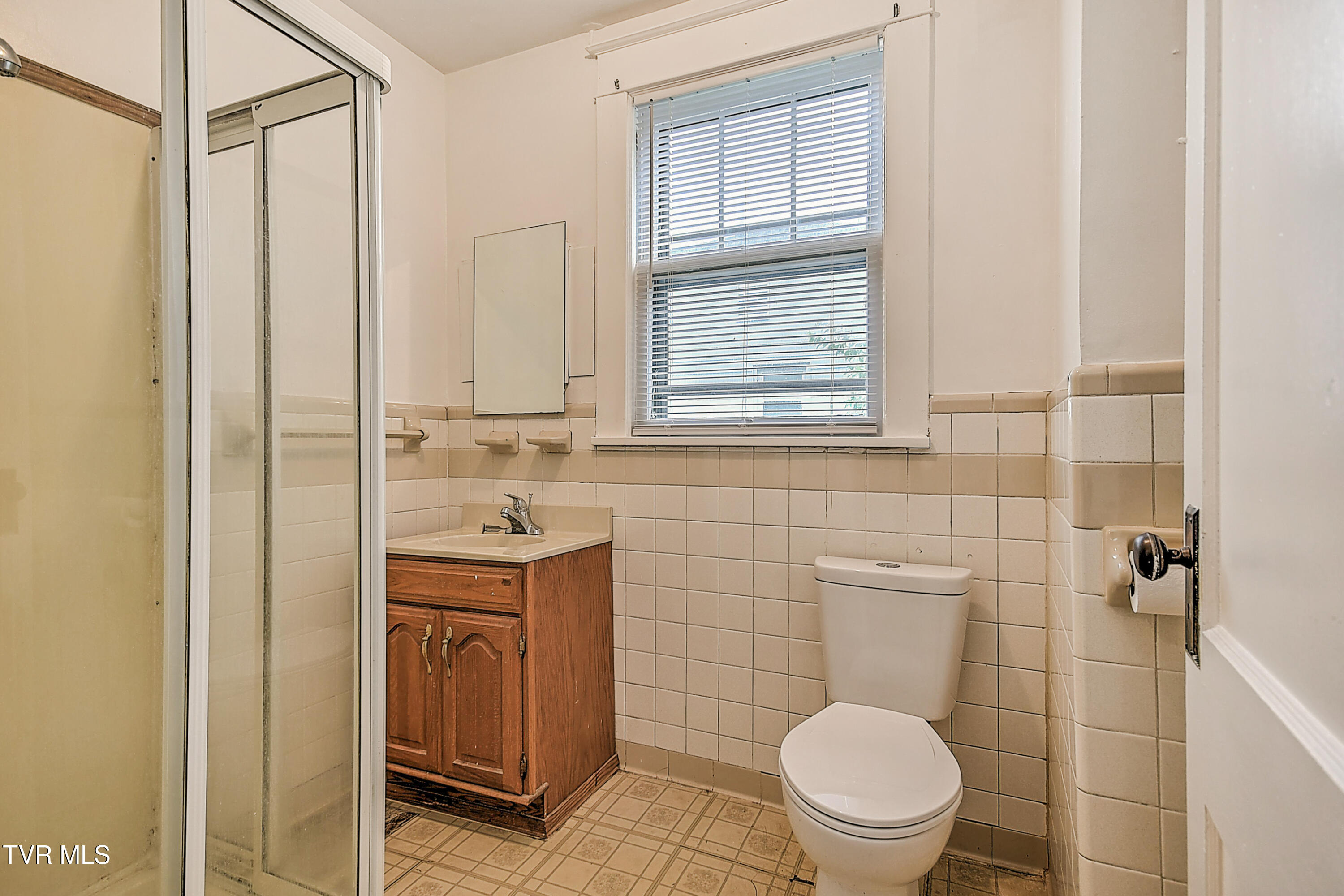 1149 Moorland Avenue