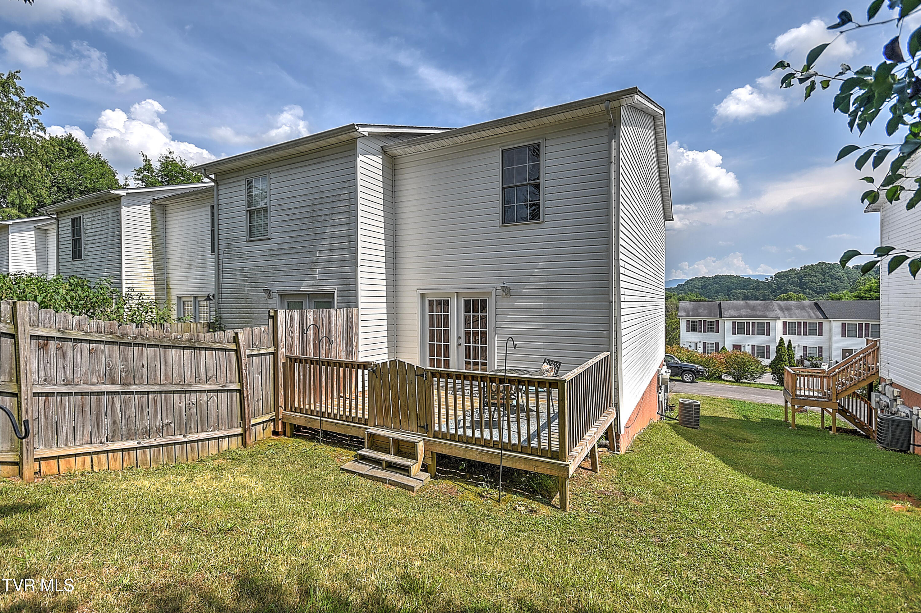 49 Tulip Grove Circle, 6
