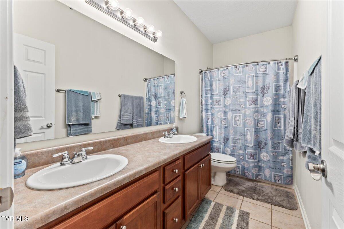 147 Pembrooke Circle