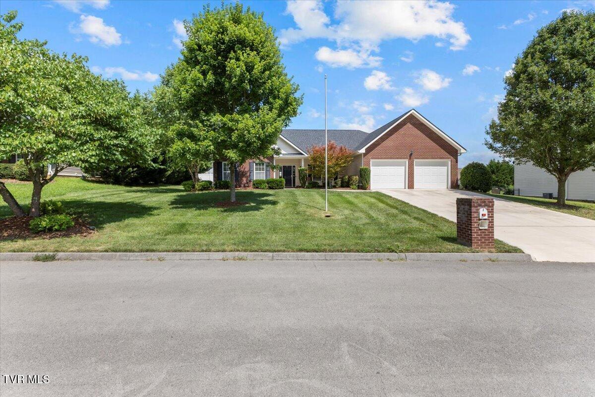 147 Pembrooke Circle