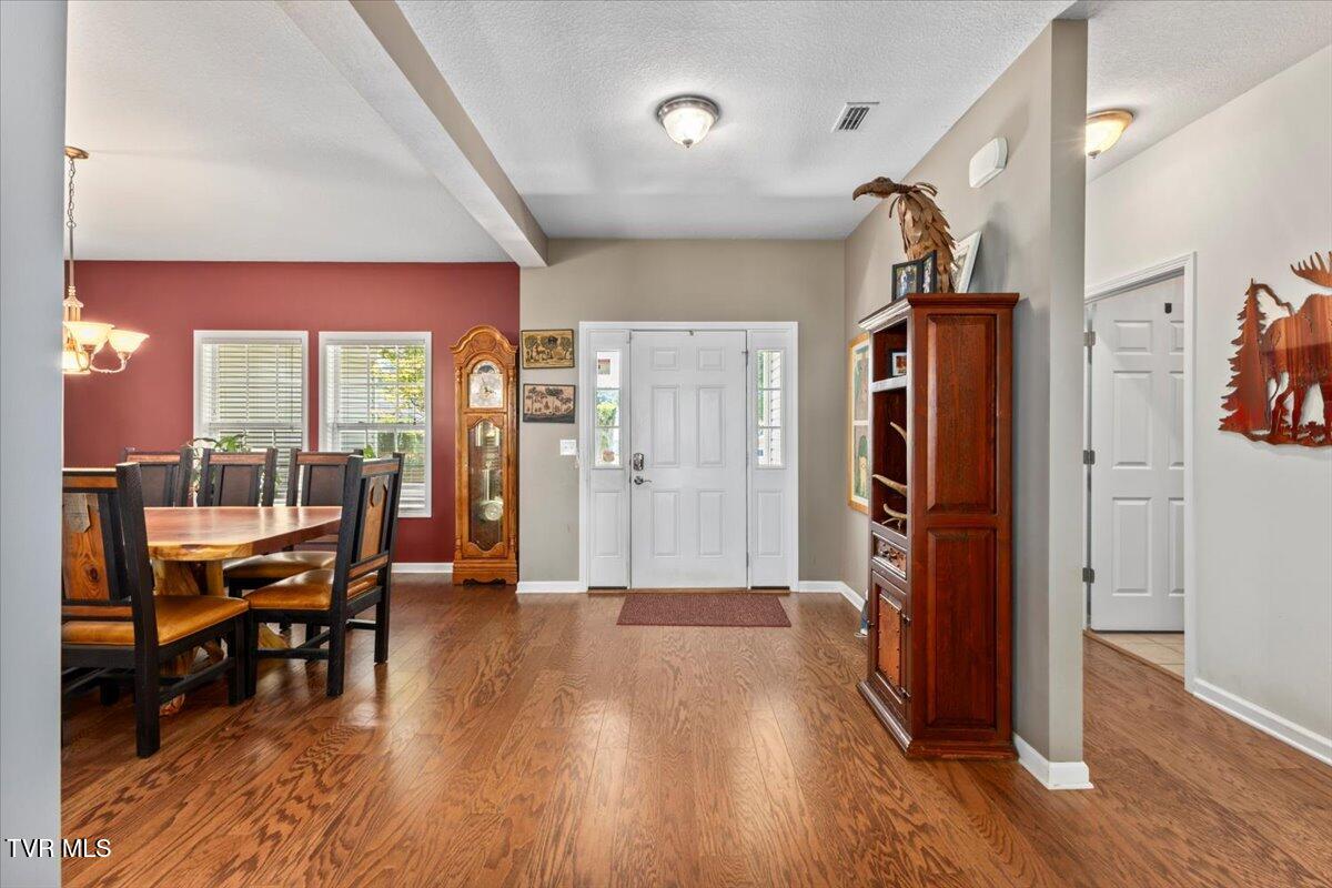 147 Pembrooke Circle