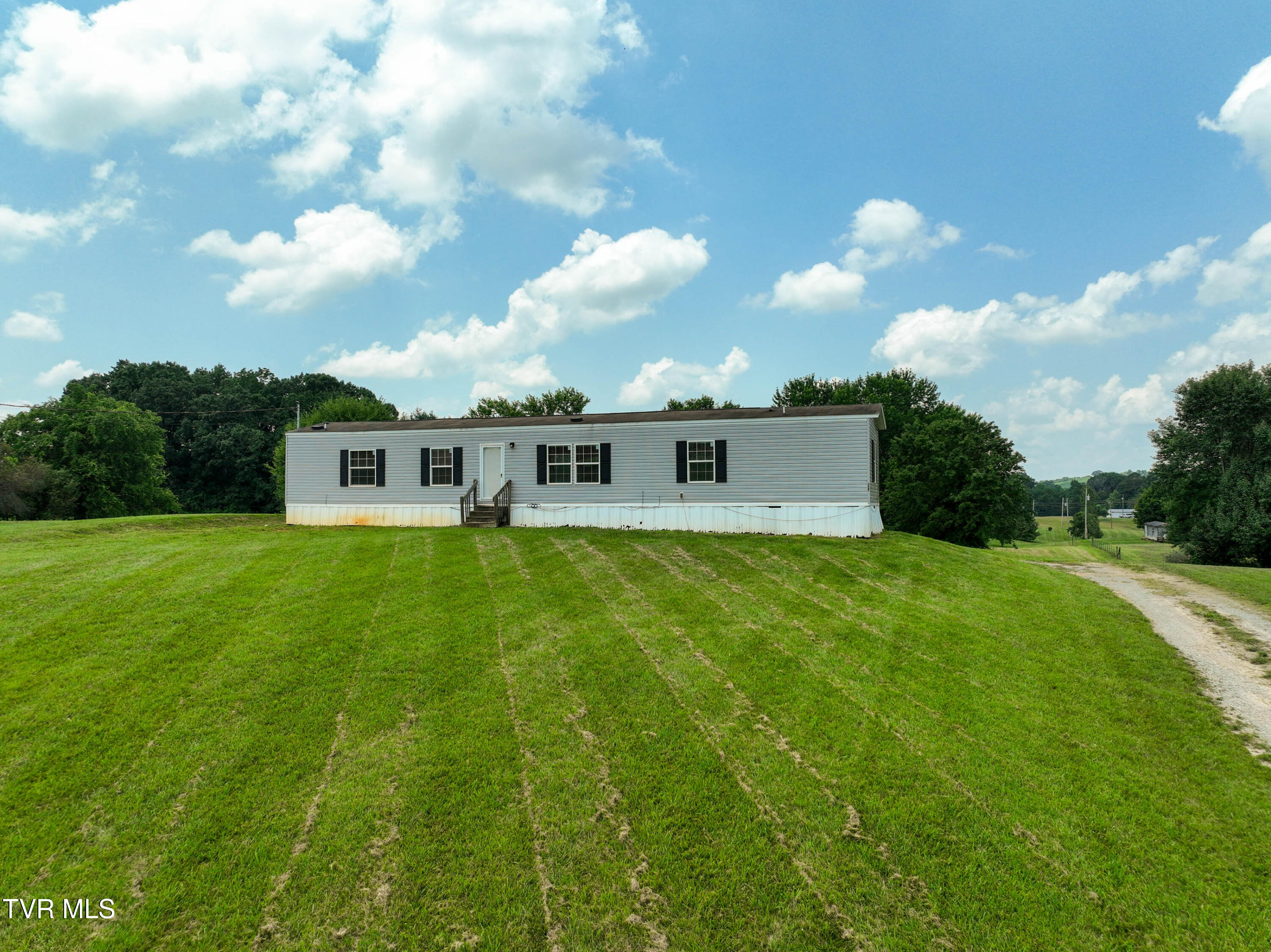 1085 Shackleford Road