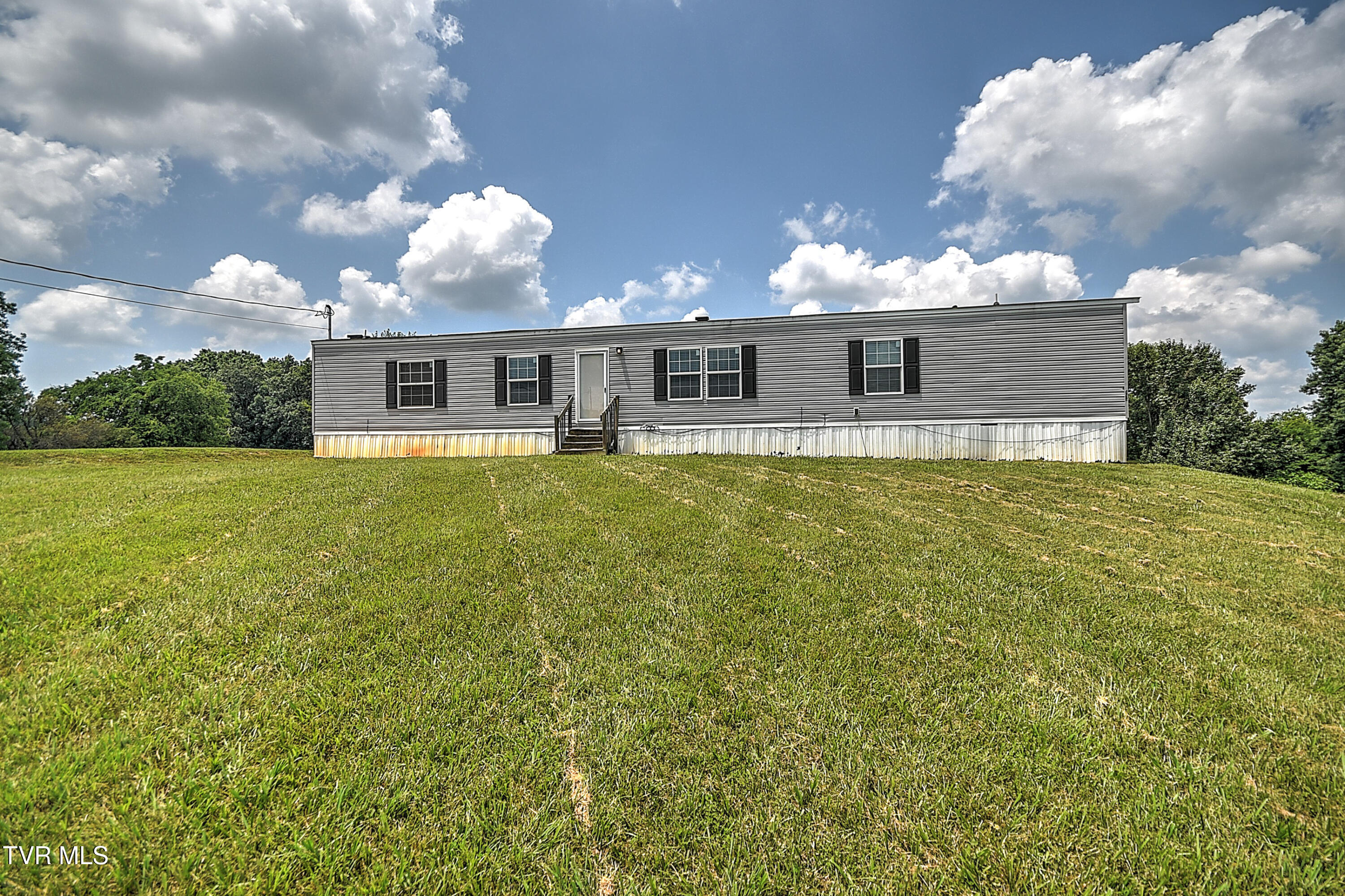 1085 Shackleford Road