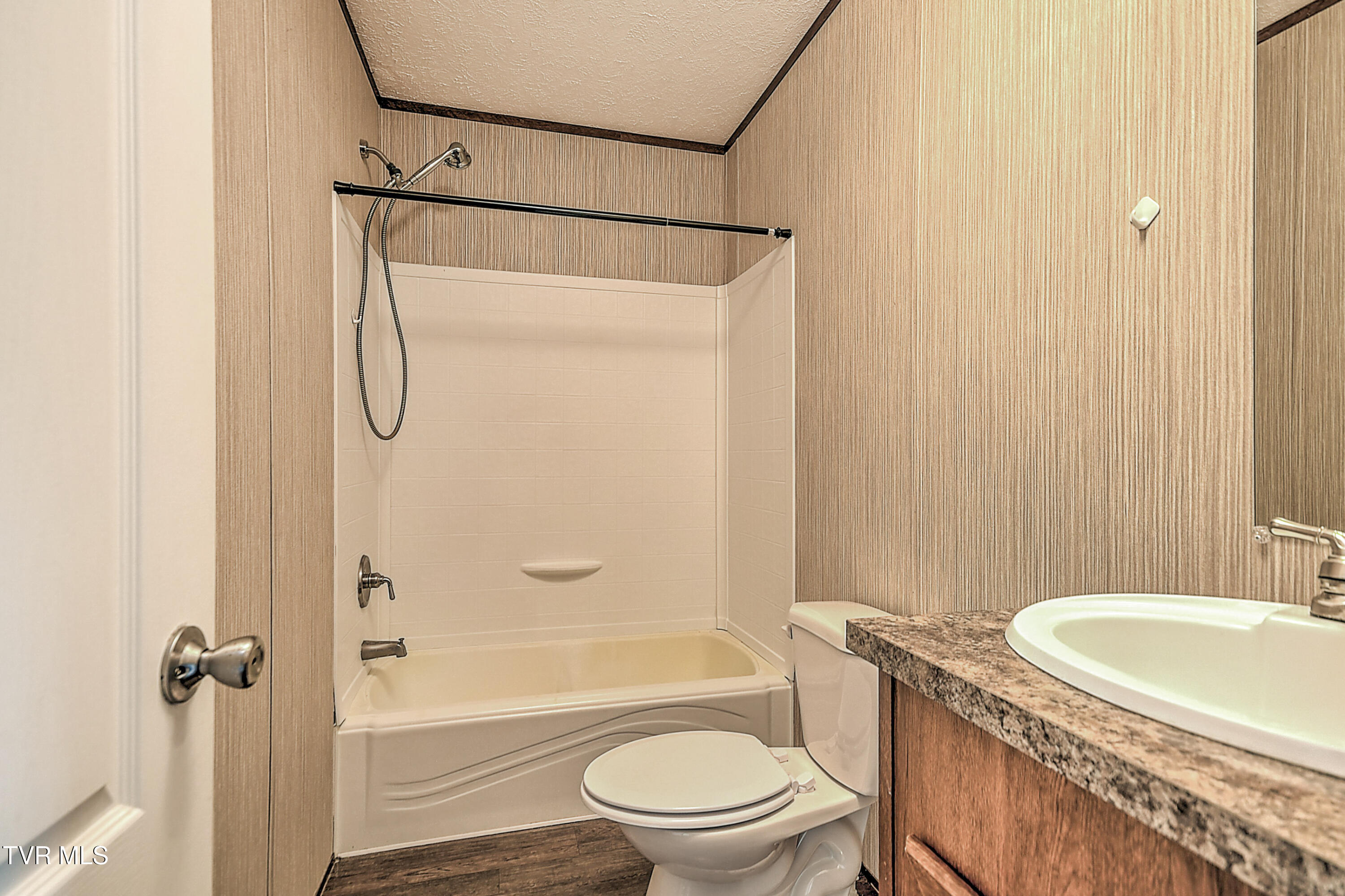 1085 Shackleford Road