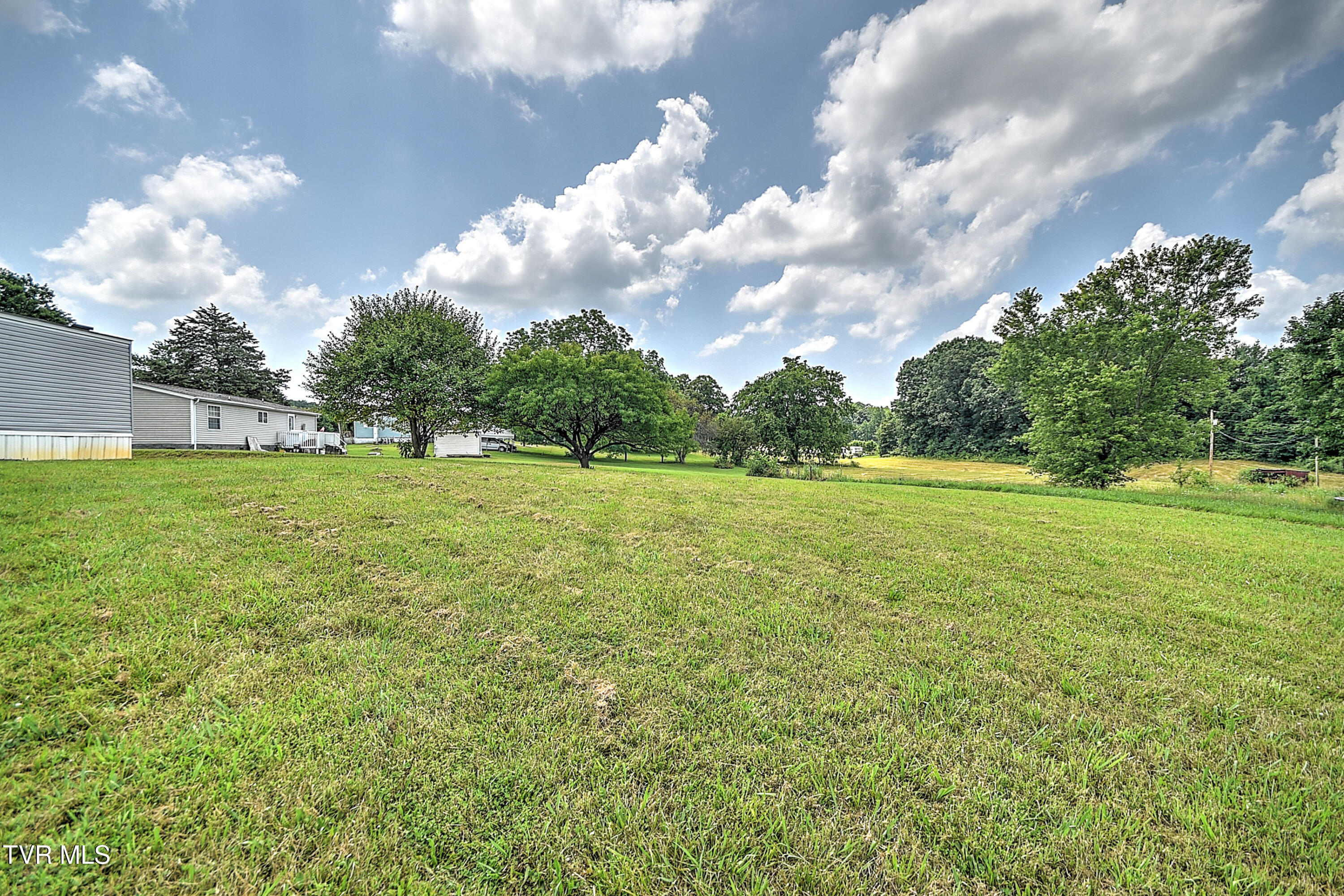 1085 Shackleford Road