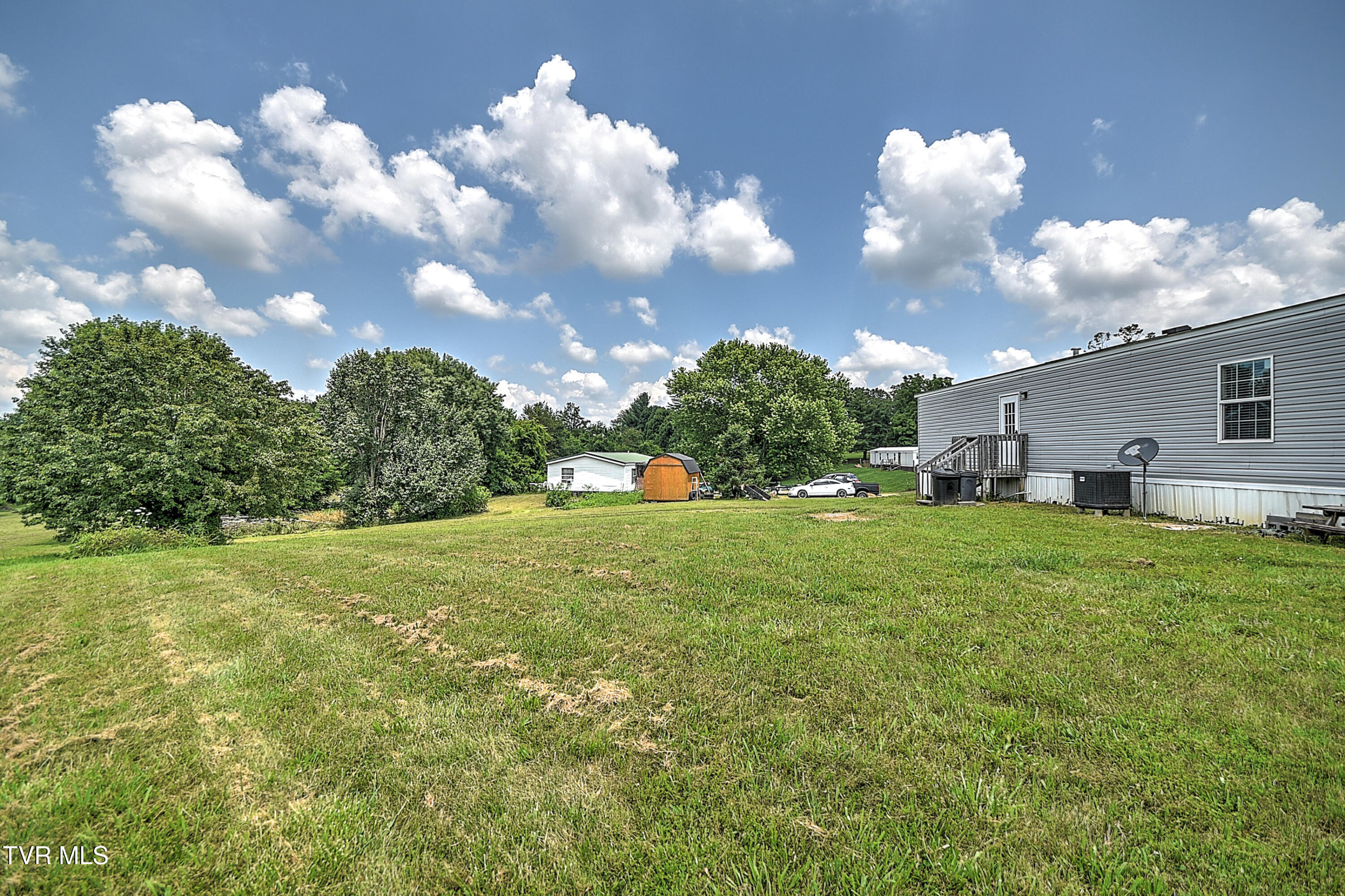 1085 Shackleford Road