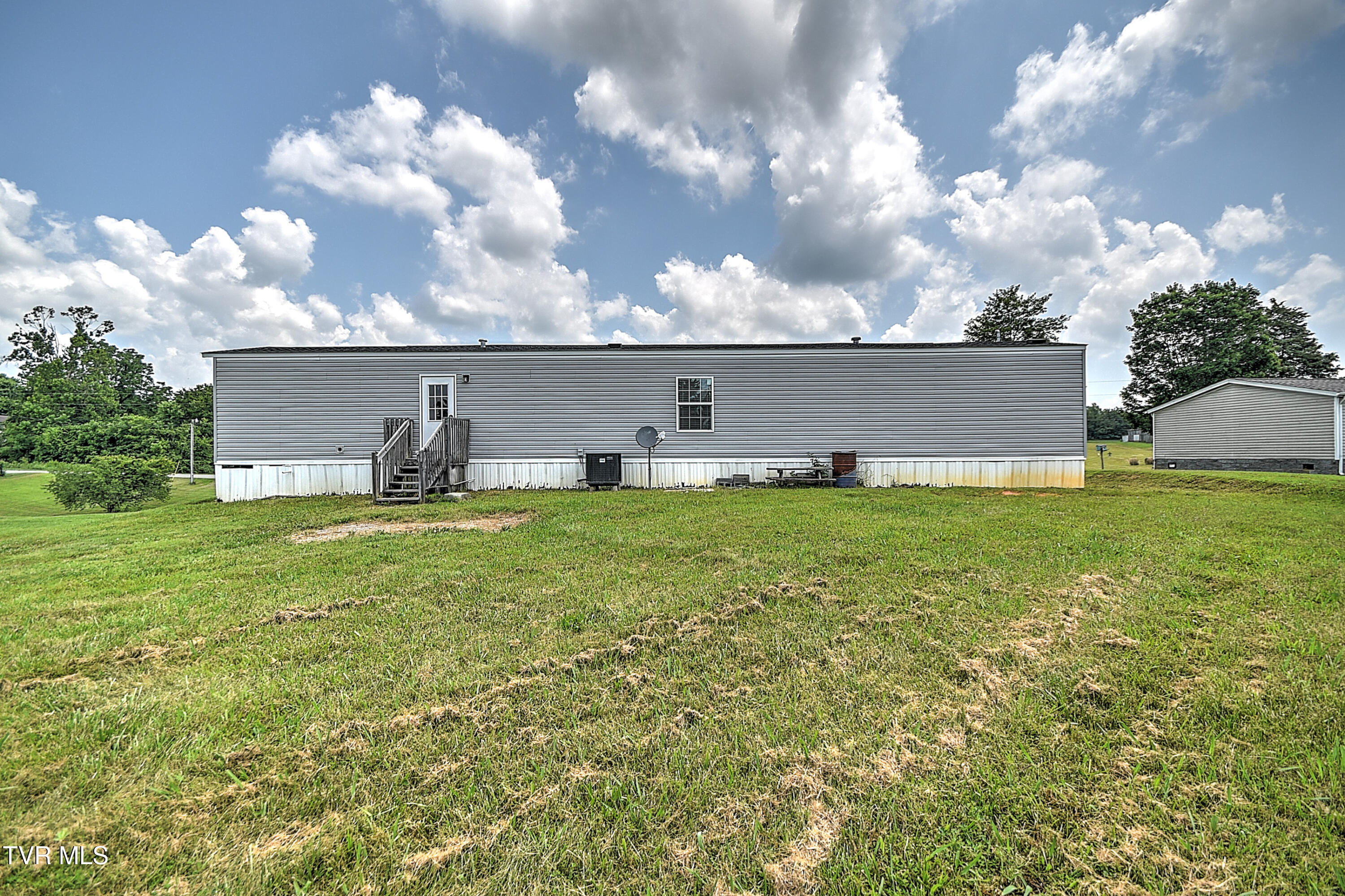 1085 Shackleford Road