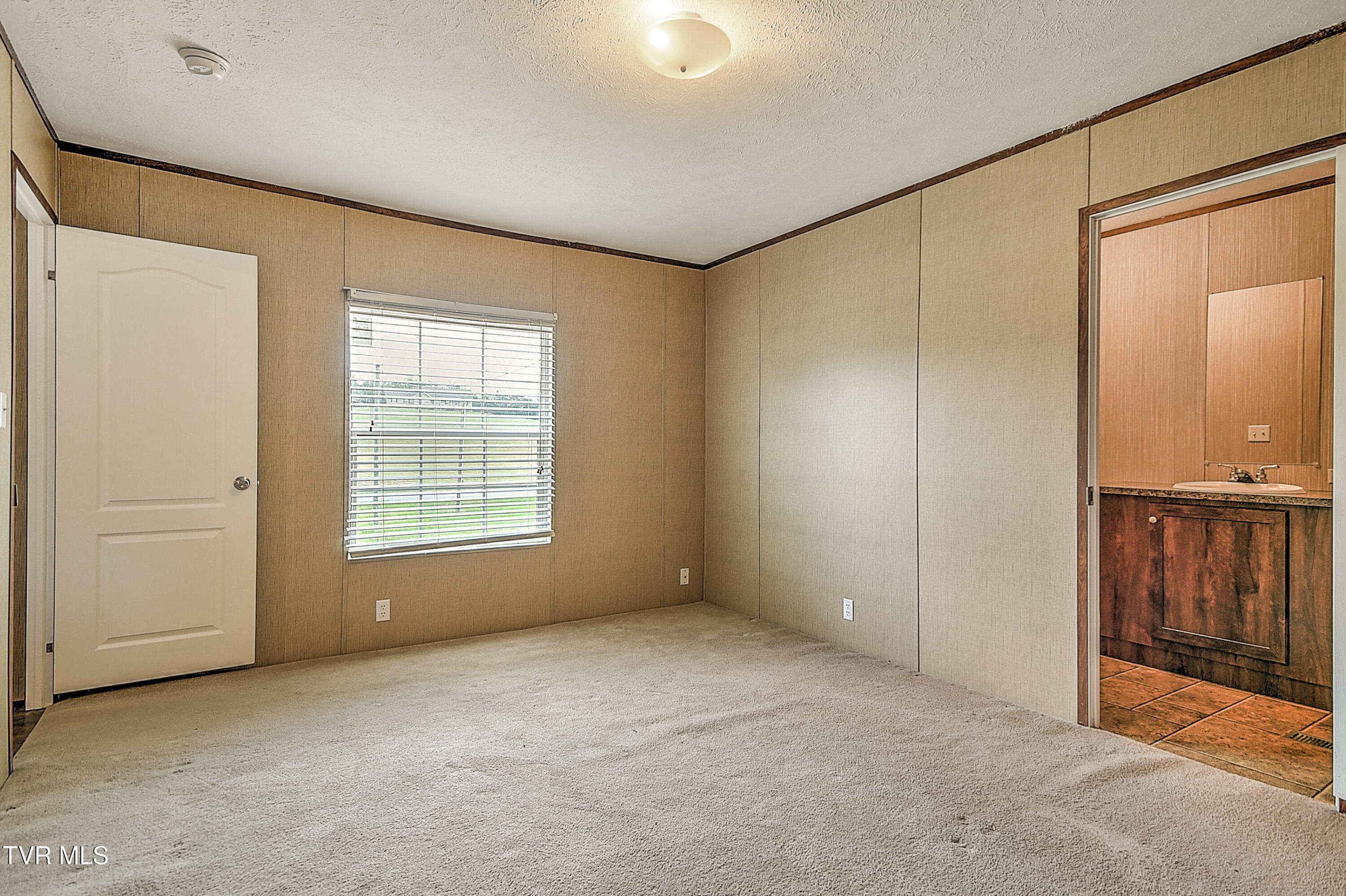 1085 Shackleford Road