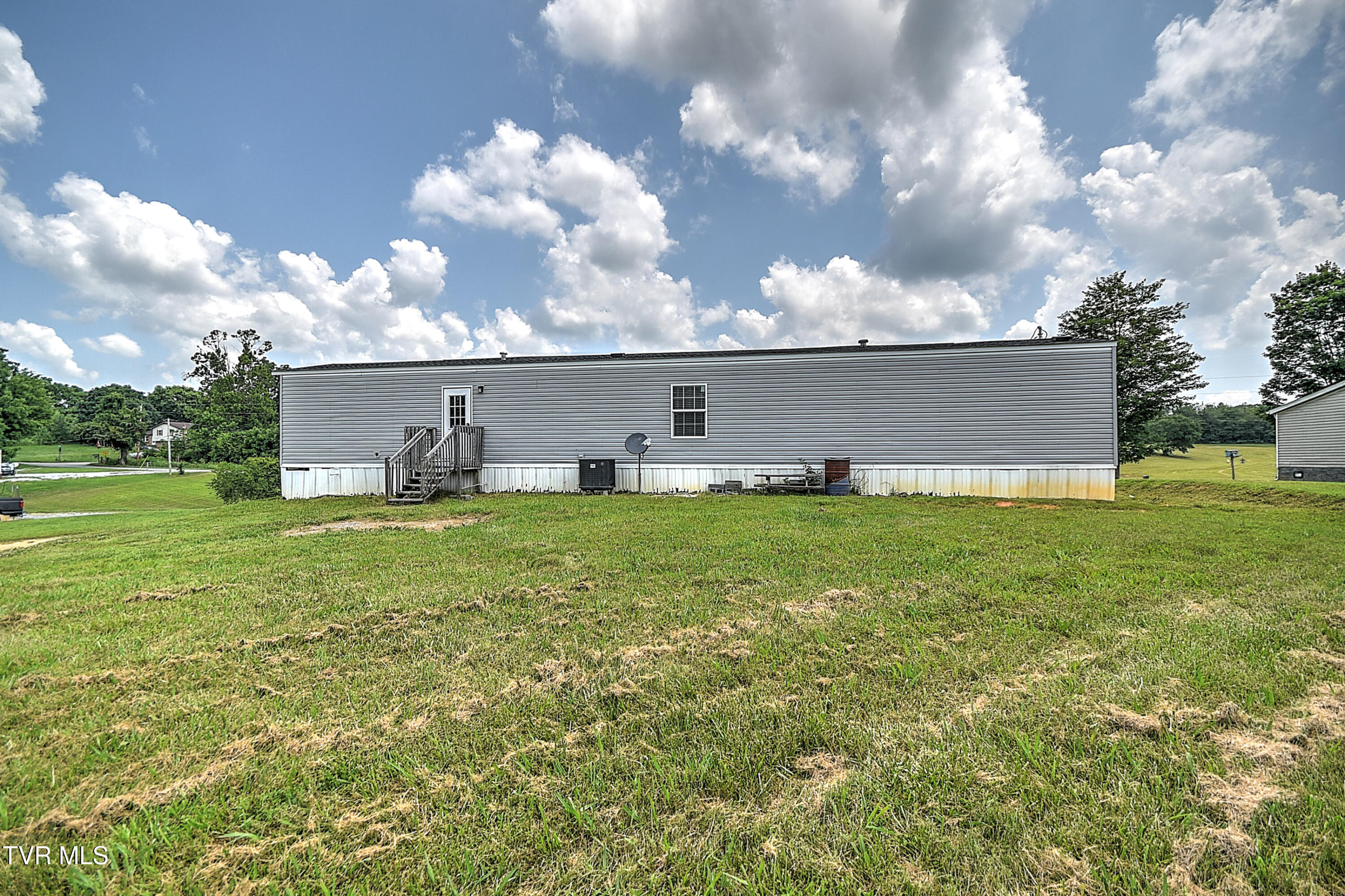 1085 Shackleford Road