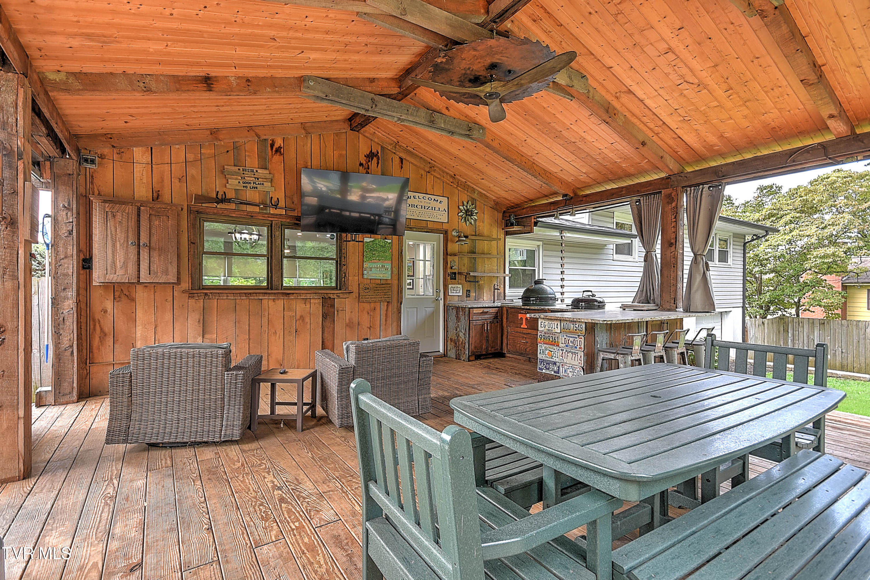 221 Woodbine Road