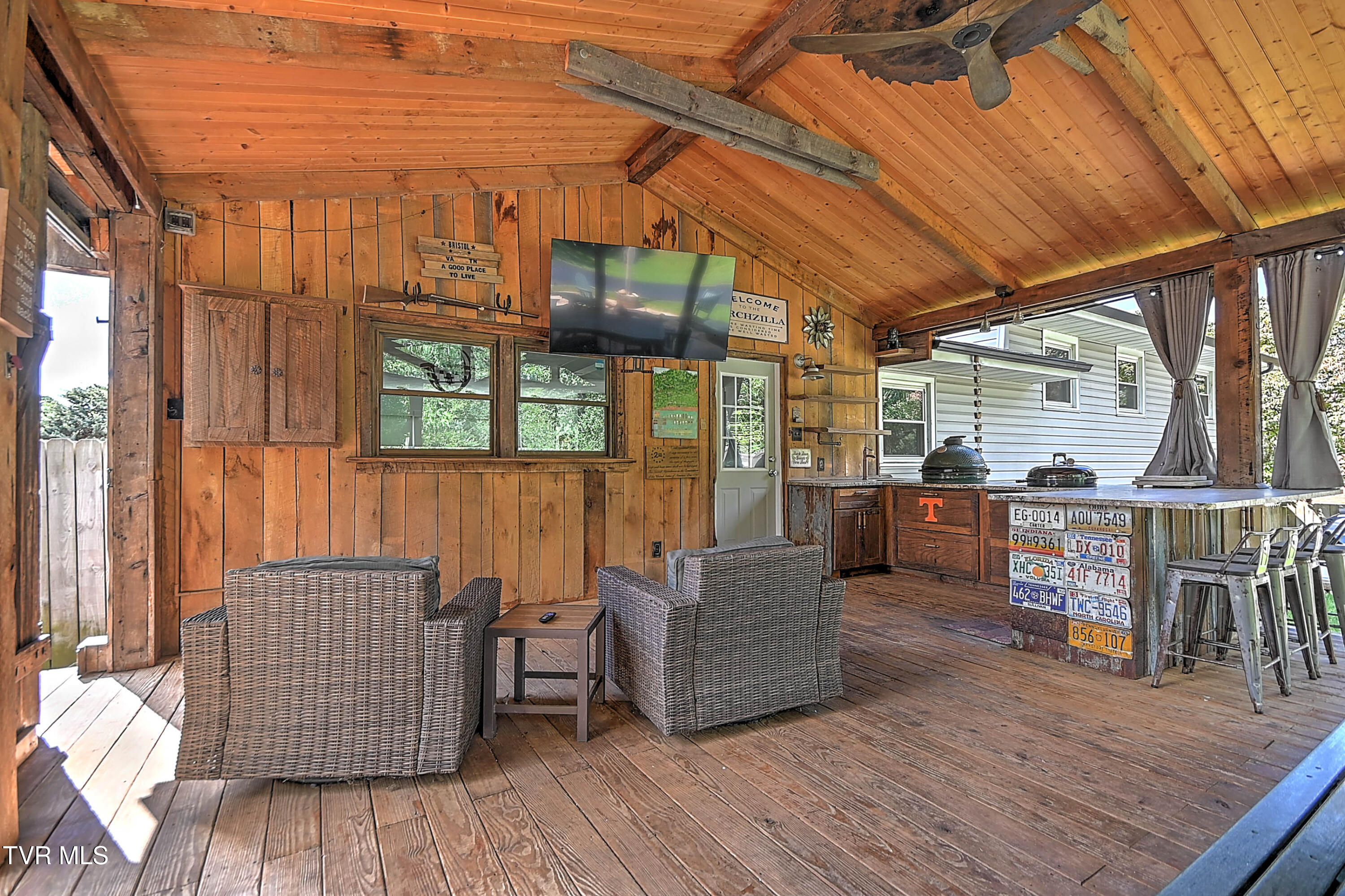 221 Woodbine Road