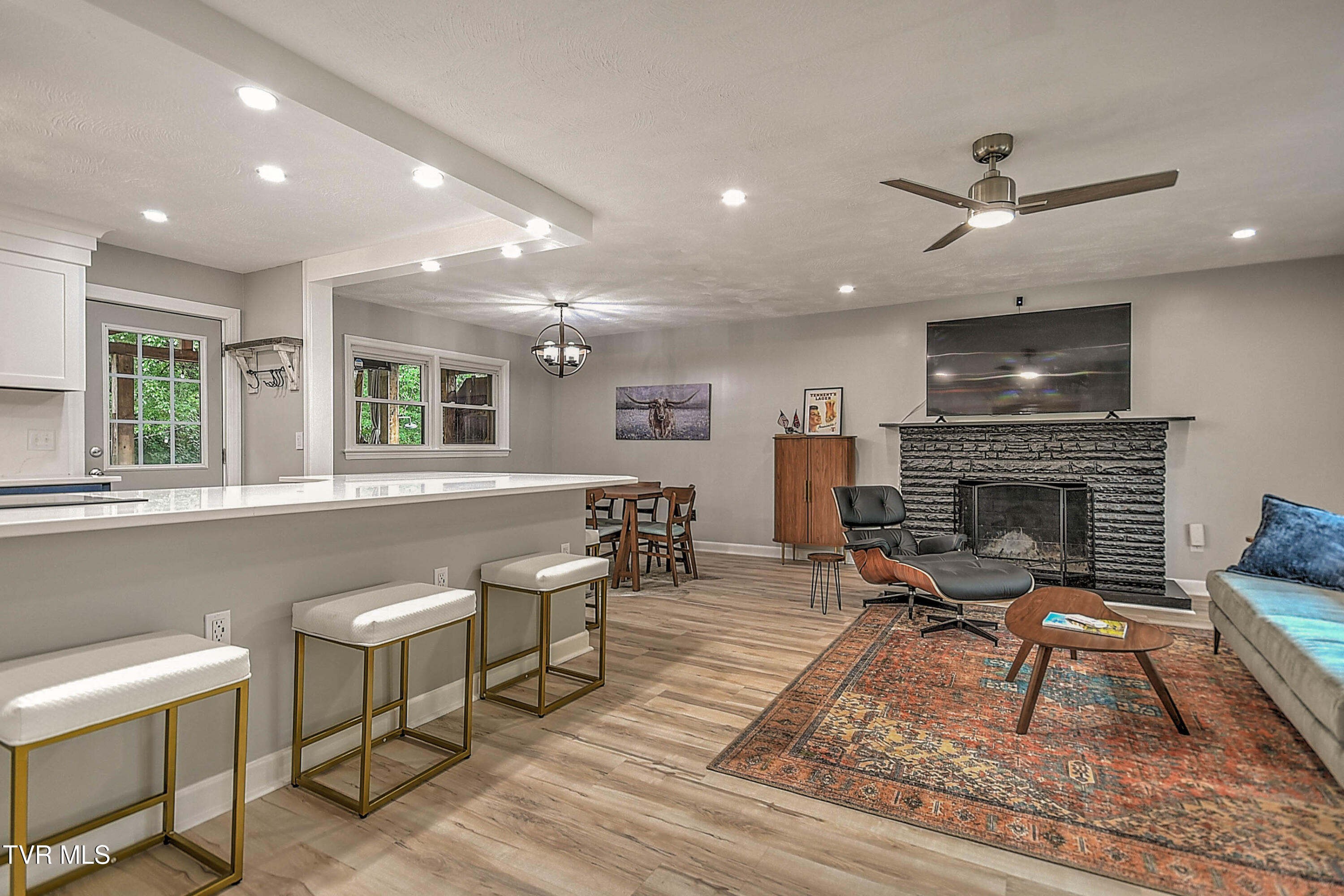 221 Woodbine Road